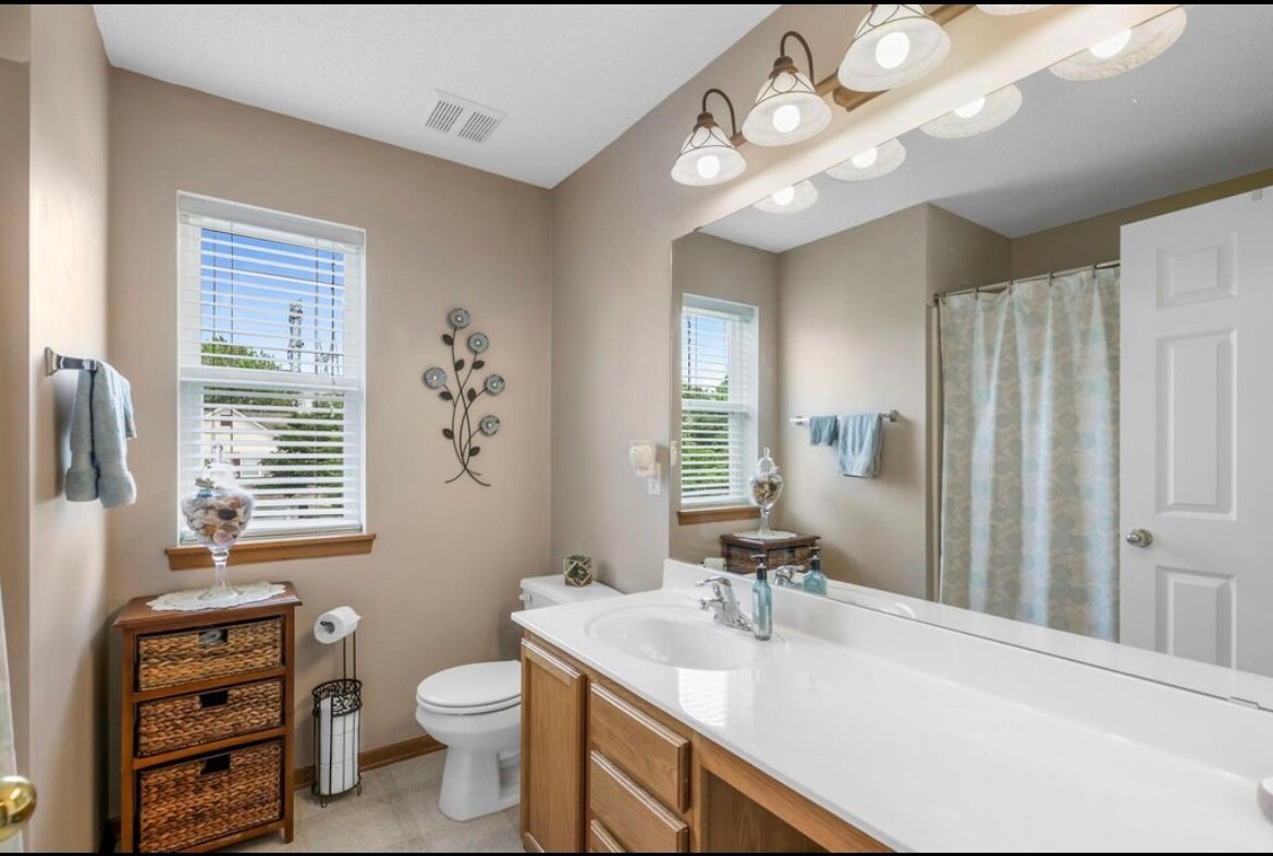 Building Photo - 799 Cobblestone Way