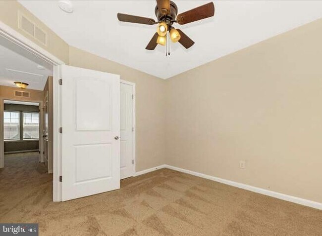 Building Photo - 247 Drexel Ct