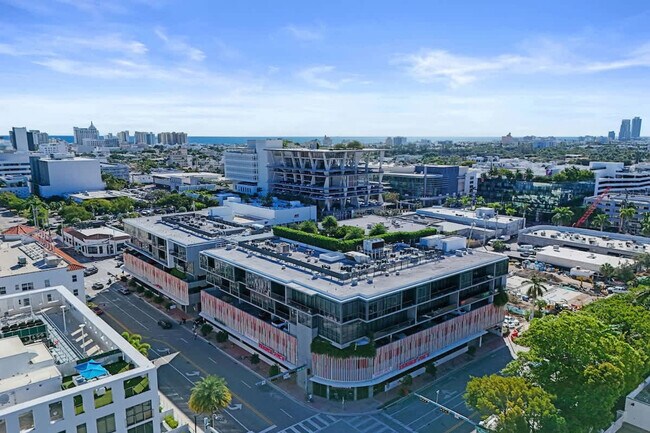 Building Photo - 1220 17th St