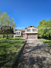 Building Photo - 3 Bedroom 2 Bath Home in Layton Now Availa...