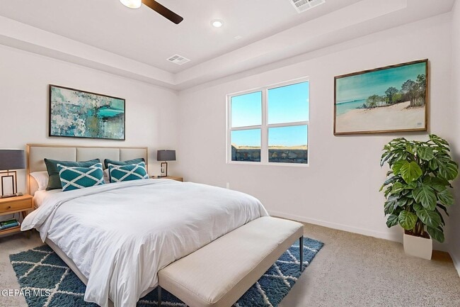 Building Photo - 828 Eltham Dr