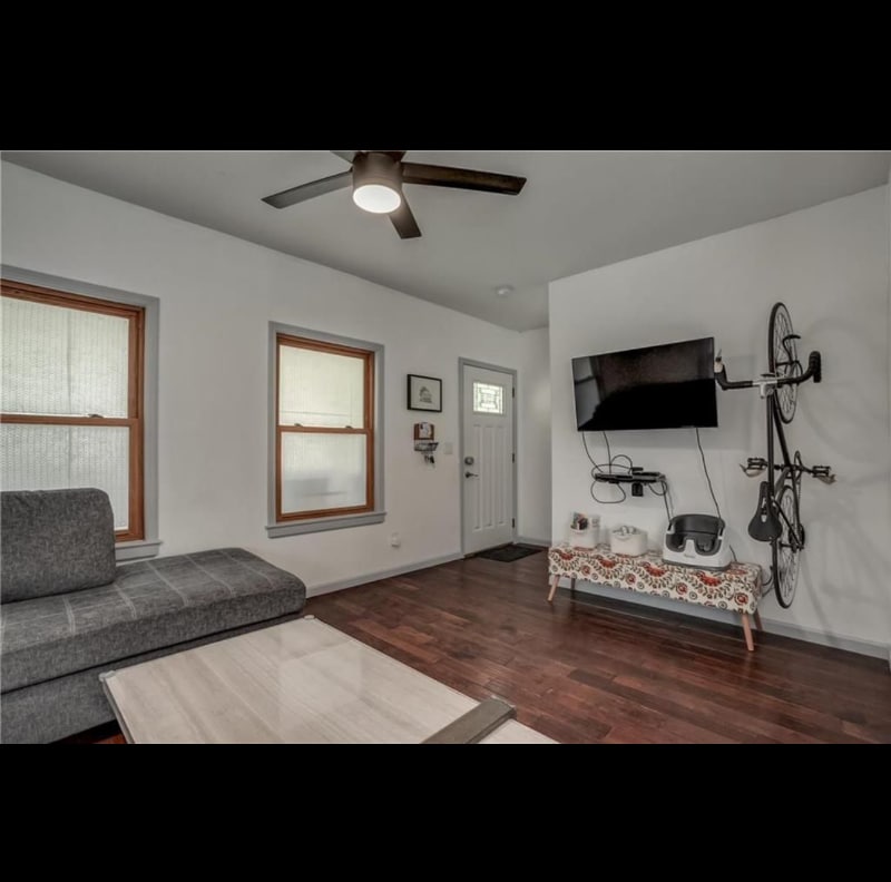 Building Photo - 4031 Tracy Ave