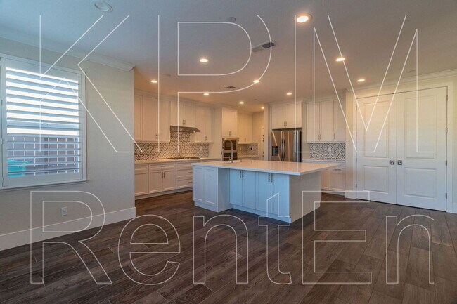 Building Photo - 10940 Portside Dr
