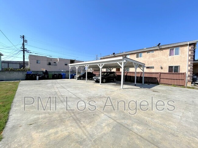 Building Photo - 8251 San Pedro St