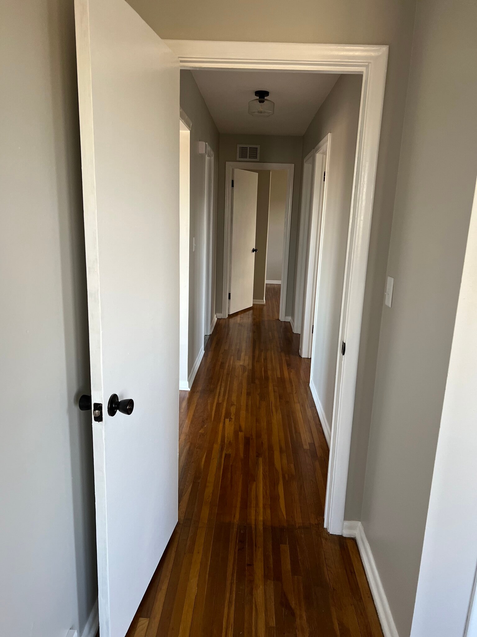 Building Photo - 102 Franklin St