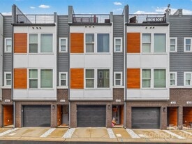 Building Photo - 4127 Bryant Terraces Dr