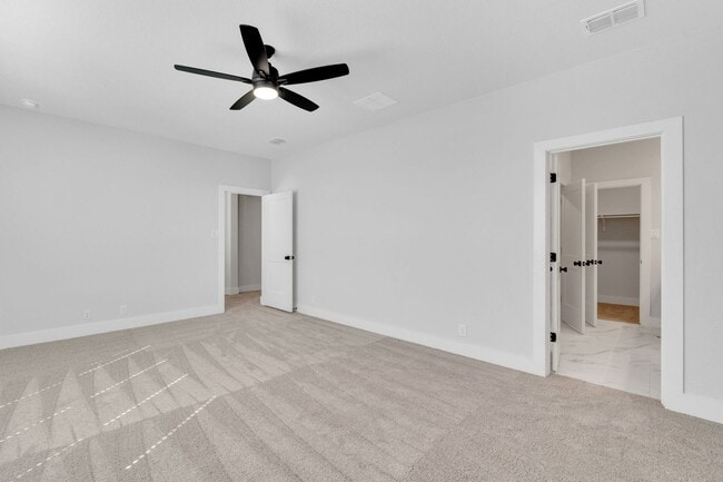 Building Photo - 13713 Giovannis Gdn