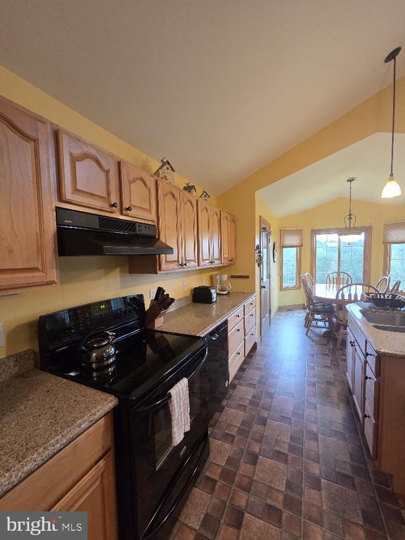 Building Photo - 6209 Stubbs Cove Ln