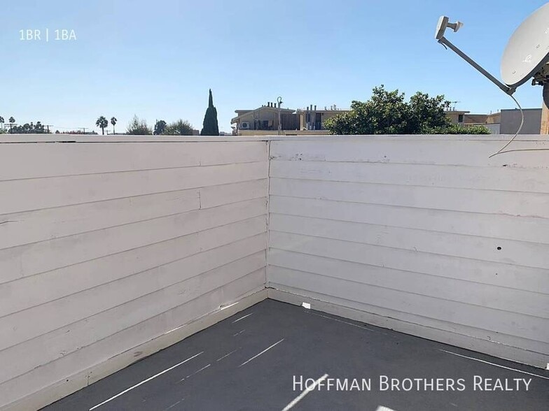 Building Photo - 9801 Tabor St