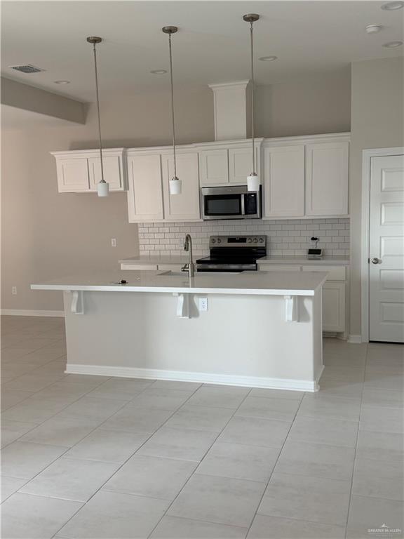 Building Photo - 13 N 15th St