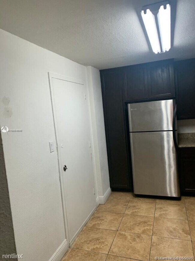 Building Photo - 2 br, 2 bath  - Bayview Palms Condo