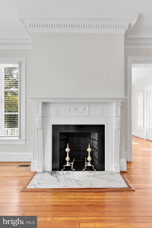 Building Photo - 4201 Bradley Ln