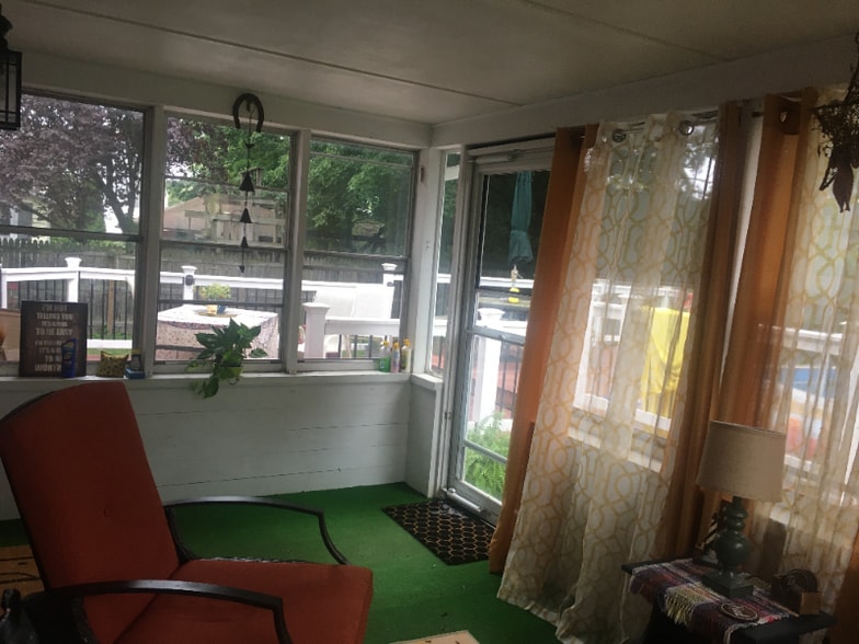 Building Photo - 4950 Elm St