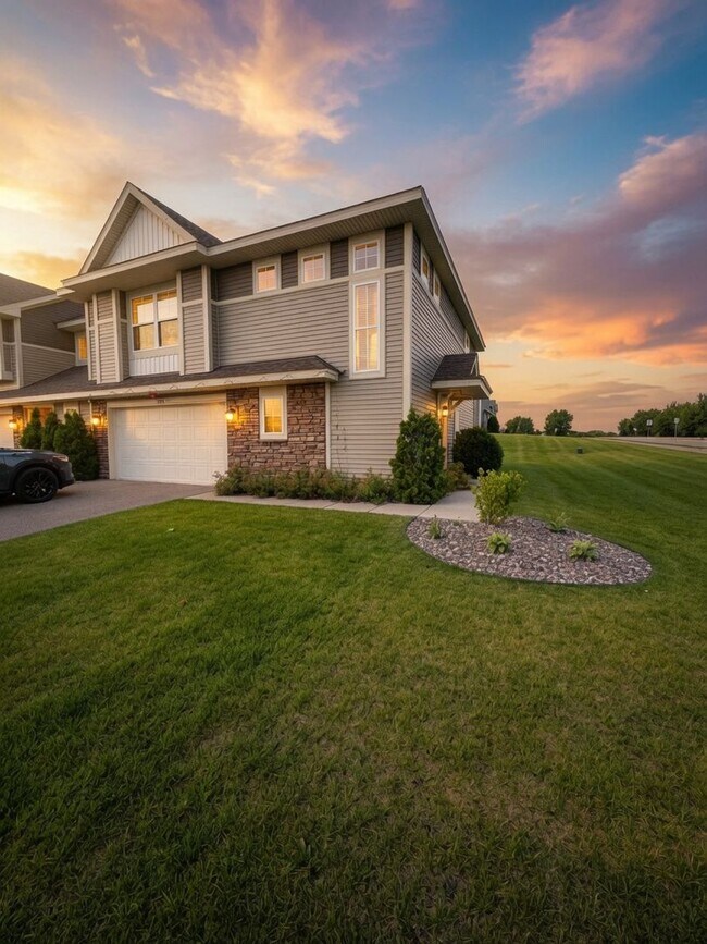 Building Photo - 4782 Martingale Dr