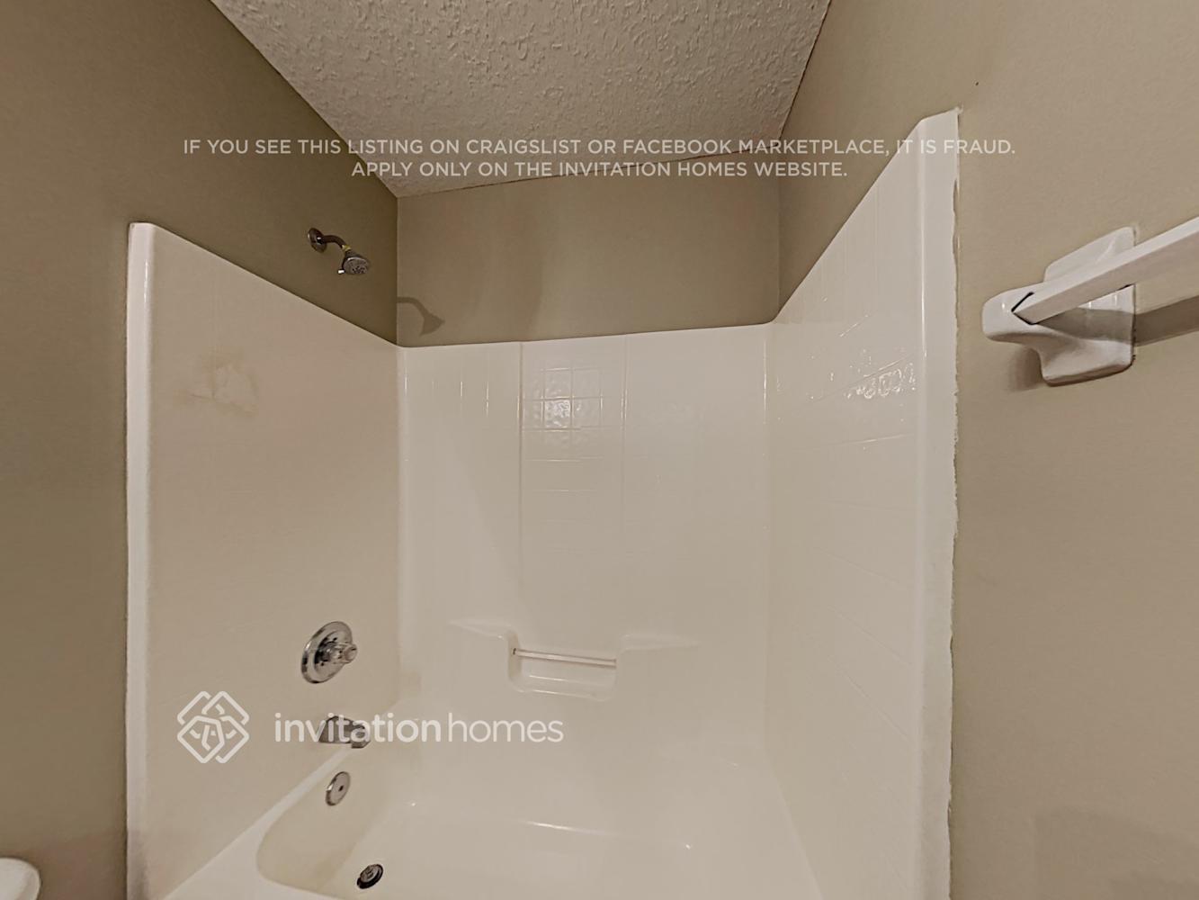 Building Photo - 3636 Live Oak Hollow Dr