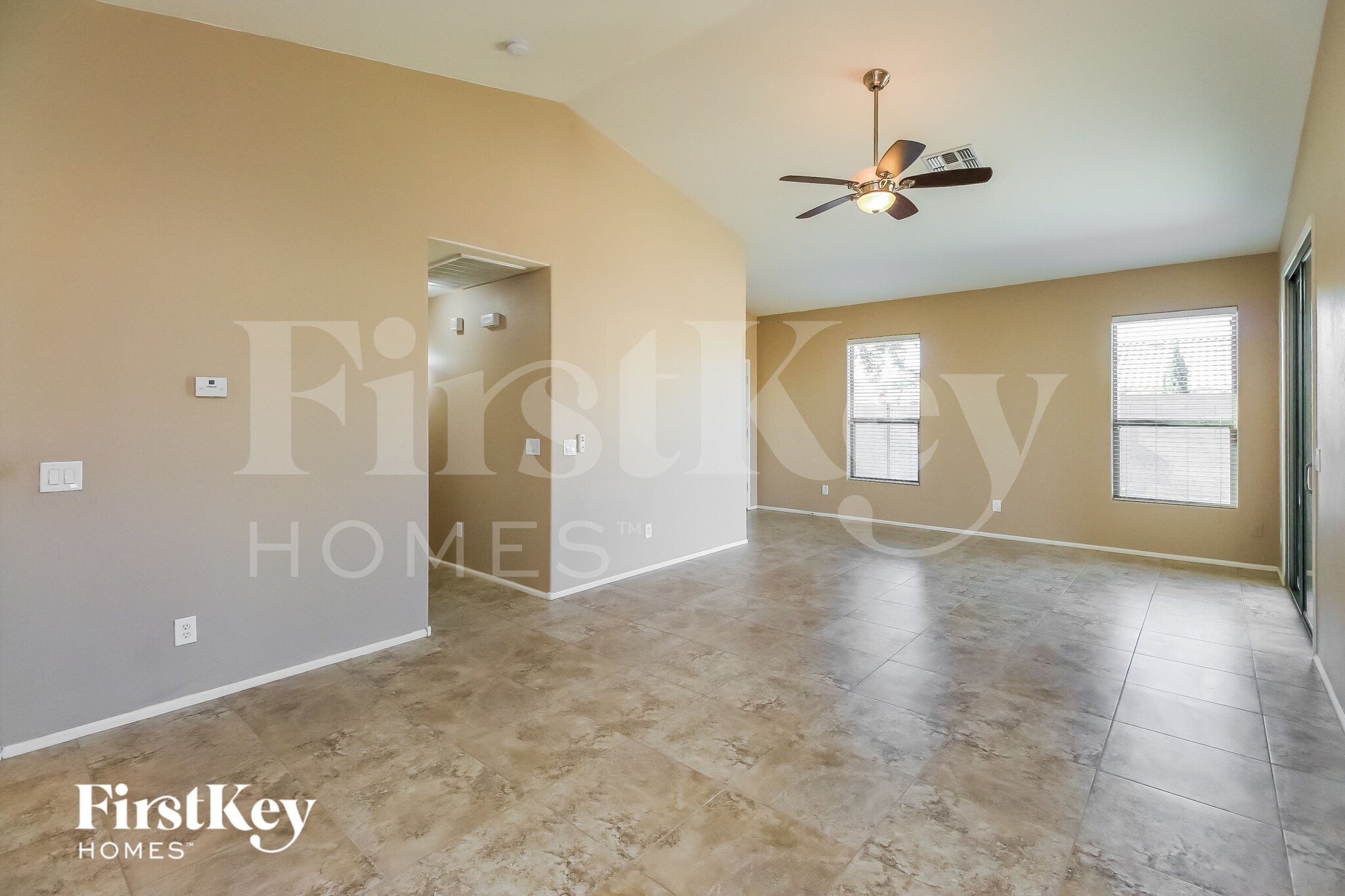 Building Photo - 4270 E Amarillo Dr