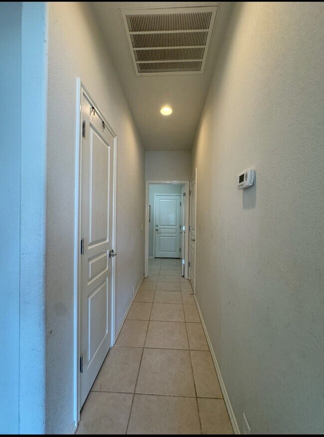 Building Photo - 25311 Mallard Bay Ln
