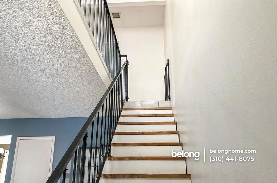 Building Photo - 2240 India St