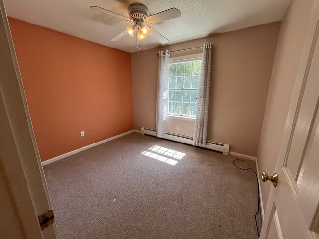 Building Photo - Beautiful 3 Bedroom House to rent @ Neck R...