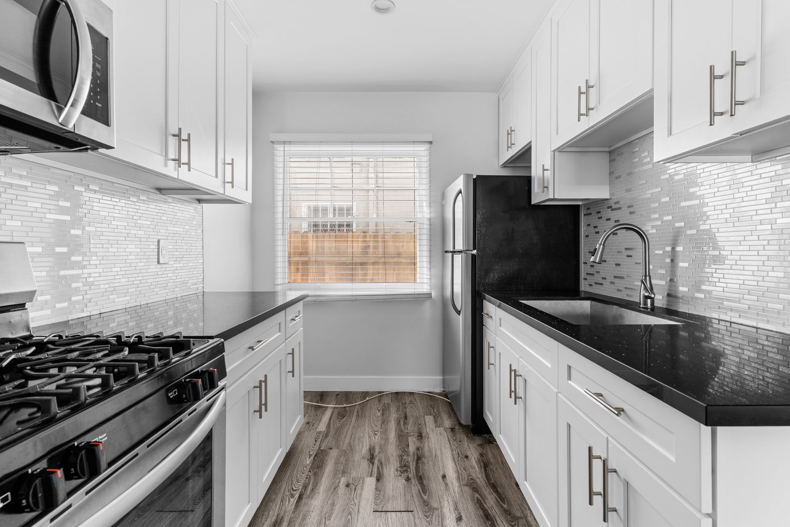 Building Photo - 241 Bonito Ave