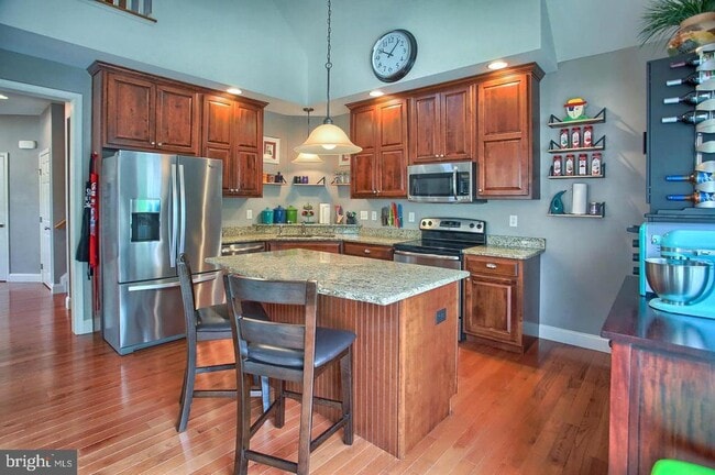 Building Photo - 4755 Laurel Valley Ln