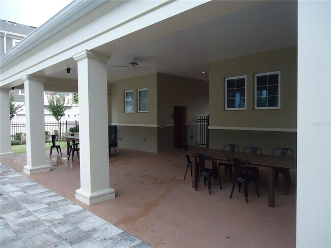 Building Photo - 2634 Joslin Pl