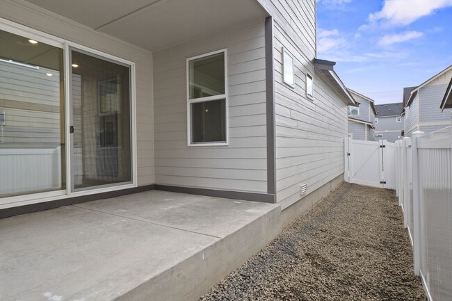 Building Photo - 2783 N Talon Ln