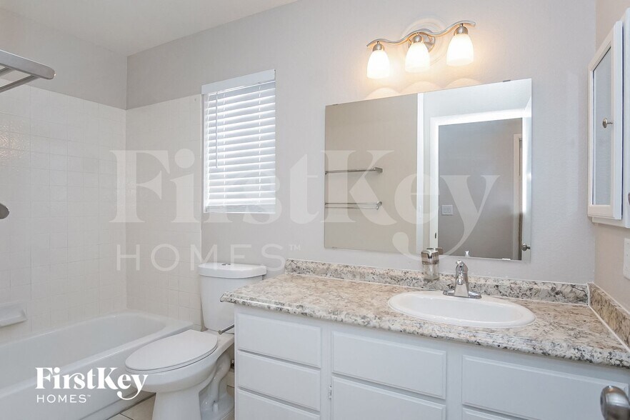 Building Photo - 6964 Jasmine Creek Way