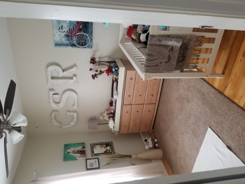 Building Photo - 2 Clarendon St