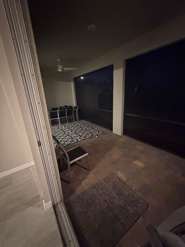 Building Photo - 11815 Bluebird Pl