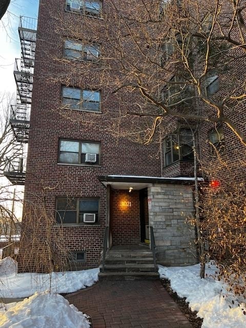 Building Photo - 3021 Edwin Ave