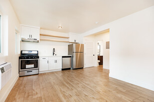 Interior Photo - Echo Lake Apartments