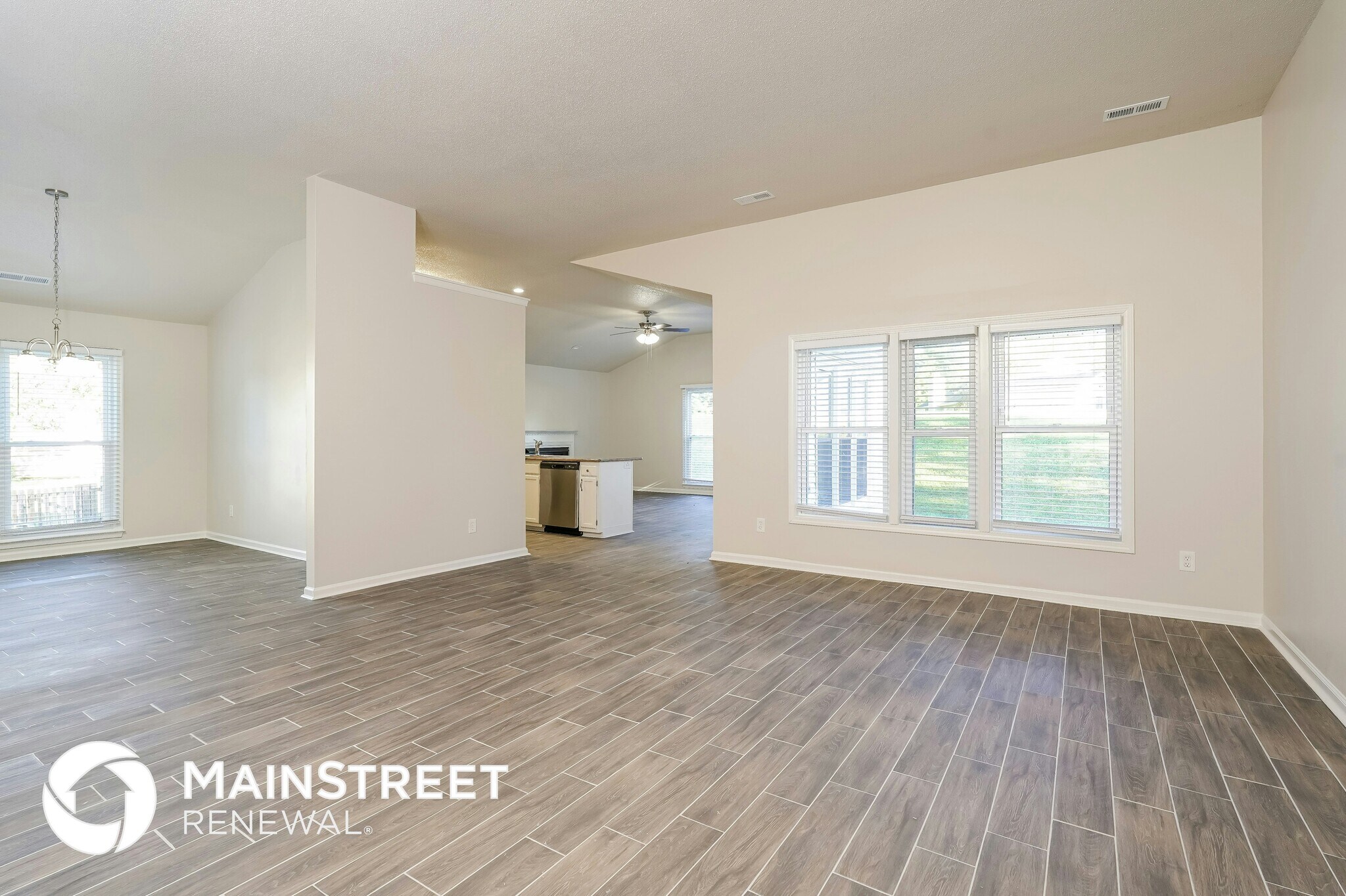 Building Photo - 2800 Chillon Ct