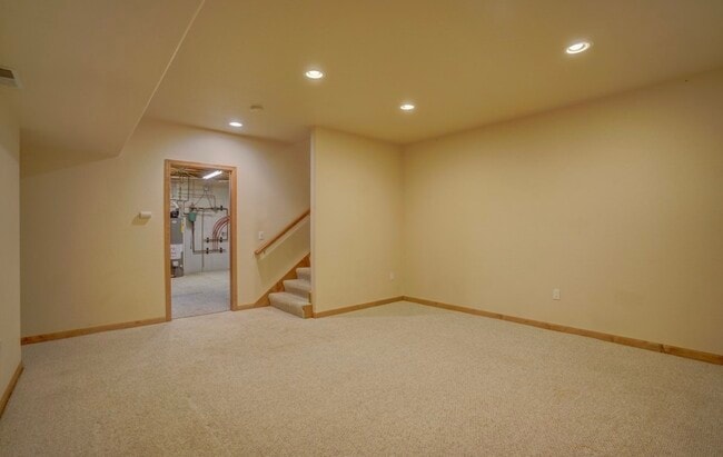 Building Photo - 2904 Kentville Dr