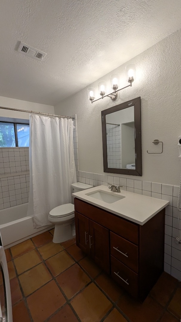 Building Photo - 11901 Swearingen Dr