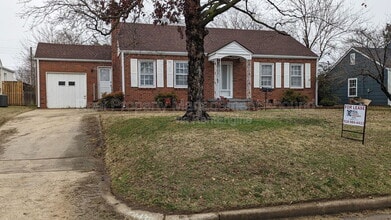 Building Photo - 1415 S New Haven Ave