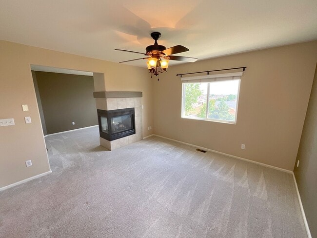 Building Photo - 3 Bedroom Home Available Near Barnes Rd & ...