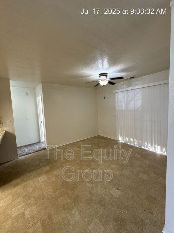 Building Photo - 722 S Linwood St