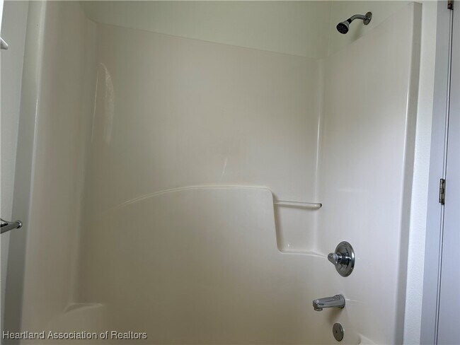 Building Photo - 4800 Cadagua Dr