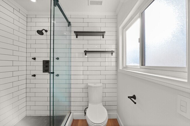 Building Photo - Beautiful Home in Dana Point