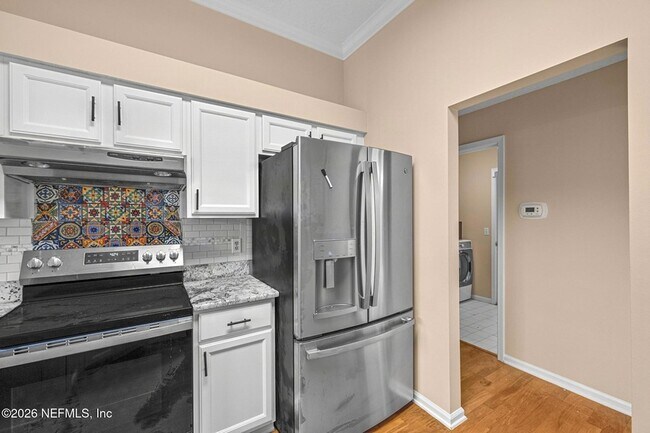 Building Photo - 13128 Harborton Dr