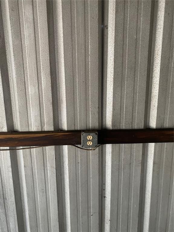 Building Photo - 2302 Cochran St