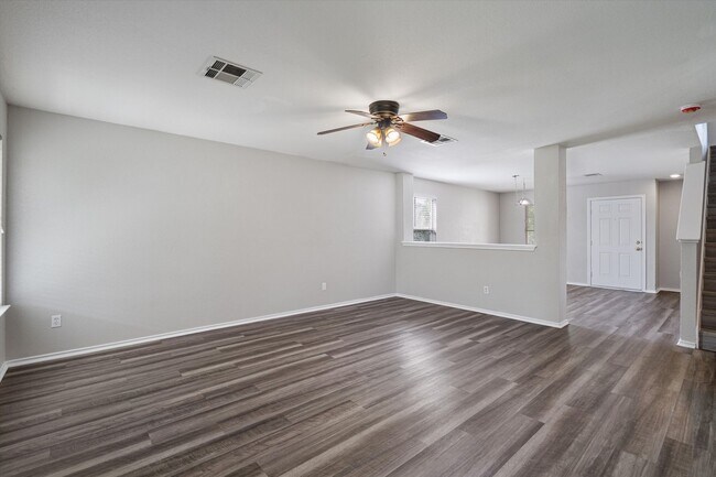 Building Photo - 142 Jack Rabbit Ln