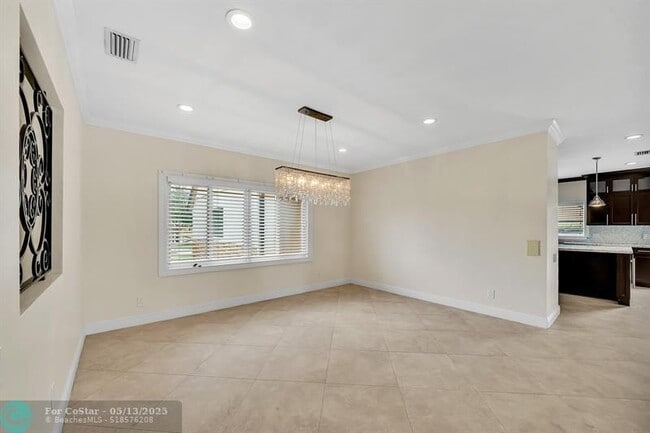 Building Photo - 4920 SW 170th Ave