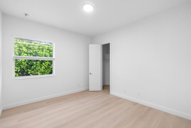 Building Photo - 301 Rudder Cay Way