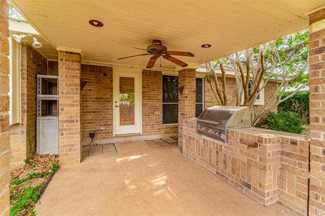 Building Photo - 7022 Escondido Dr
