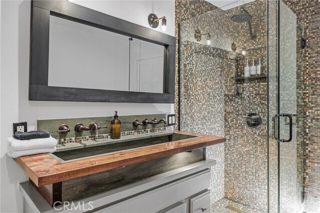 Building Photo - 3268 Dos Palos Dr
