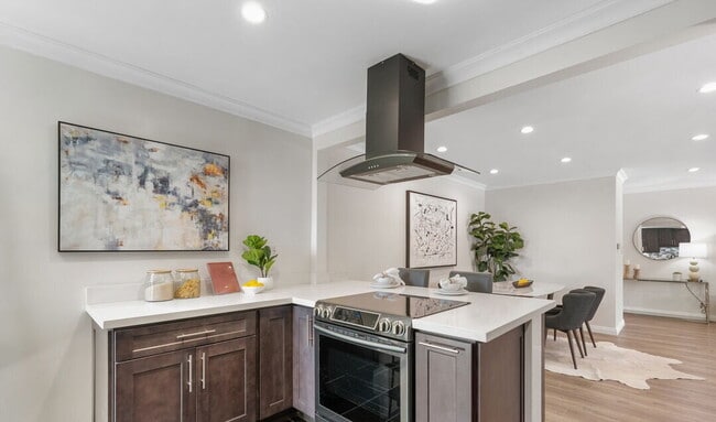 Building Photo - 1144 Lydig Ave