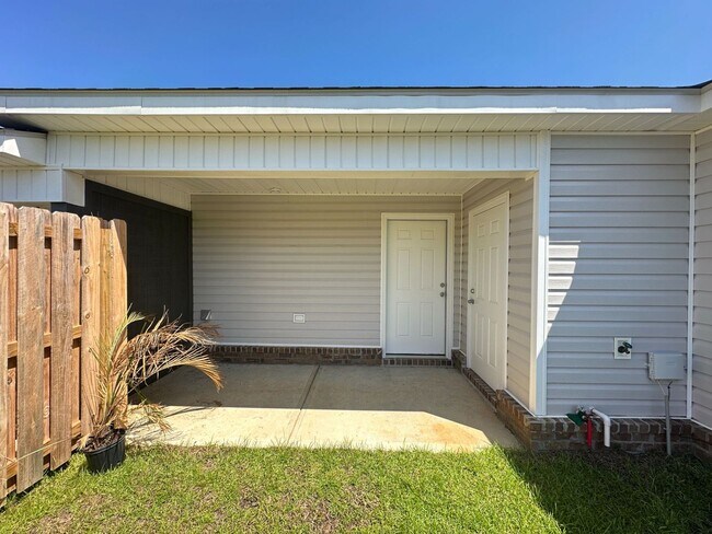 Building Photo - Southern Winds!!! New Construction