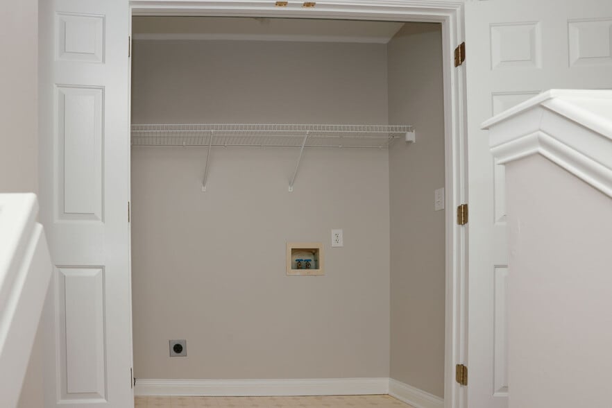 Building Photo - 3288 Snaffle Rd